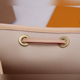 Классическая сумка LV Noé 1932 года в очаровательном мини-формате