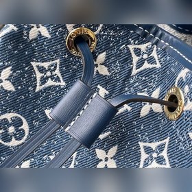 LV Petit Noé сумка-бакет, модель M59606 Сумка-бакет Petit Noé из