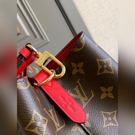 LV Модель M44887 Сумка NéONOé Сумка-бочонок, созданная Гастоном