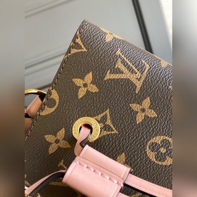 LV  Модель M44887 Сумка NéONOé Сумка-бочонок, созданная Гастоно