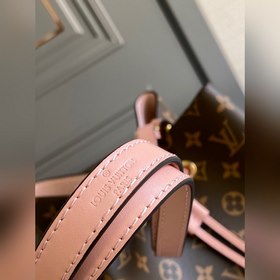 LV  Модель M44887 Сумка NéONOé Сумка-бочонок, созданная Гастоно