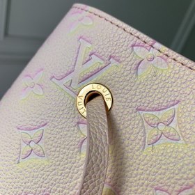 LV NeoNoé BB сумка-бакет, модель M46174, цвет «прессованный цвето