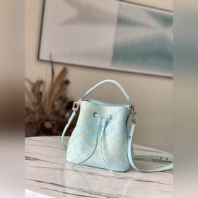 LV NeoNoé BB сумка-бакет, модель M46269 Эта сумка NeoNoé BB изго