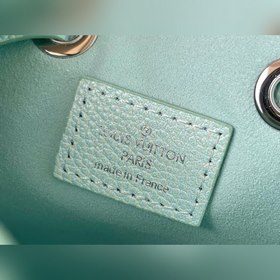 LV NeoNoé BB сумка-бакет, модель M46269 Эта сумка NeoNoé BB изго