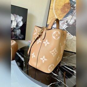 Сумка LV NéoNoé Модель M46029, коричневая с шелкографией  Сумка