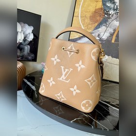 Сумка LV NéoNoé Модель M46029, коричневая с шелкографией  Сумка