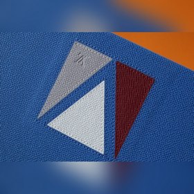 LV Модель M59147 Pochette Voyage В этой сумке-клатче, выполненно