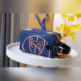 LV Модель M58515 CLOAKROOM DOPP KIT сумка Сумка Cloakroom Dopp K