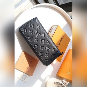LV ZIPPY Кошелек с вертикальной застежкой-молнией Модель M69049 Э