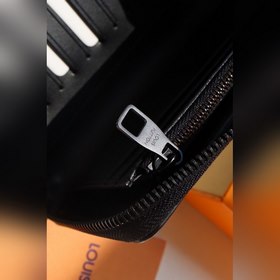 LV ZIPPY Кошелек с вертикальной застежкой-молнией Модель M69049 Э
