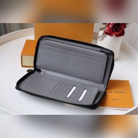 LV ZIPPY Кошелек на молнии Модель M81384 Элегантный и надежный к