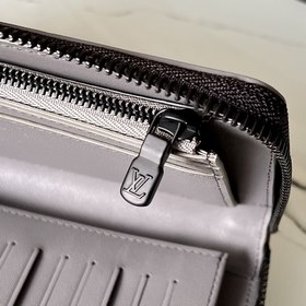 LV Модель M81384 Новая мужская сумка на молнии Эта модель Zippy 