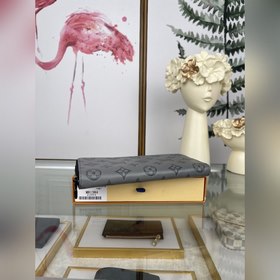 LV Zippy Vertical Кошелек Модель M81384 Серый вертикальный Этот 