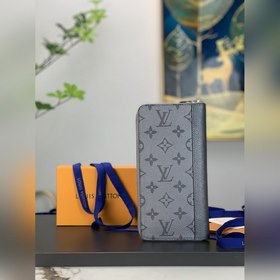 LV Zippy Vertical Кошелек Модель M30841 Серый Этот кошелек Zippy