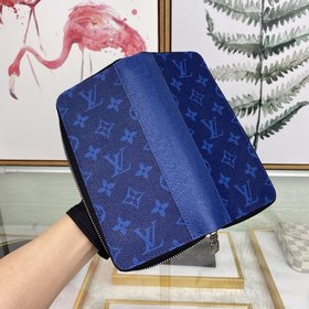 LV Zippy Vertical Кошелек Модель M30447 Серия Tagarama Zippy Vert