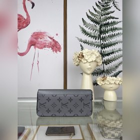 LV Zippy Vertical Кошелек Модель M30841 Вертикальный  Серия Tag