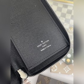 Мужской вертикальный кошелек на молнии LV, модель M62295, серый с