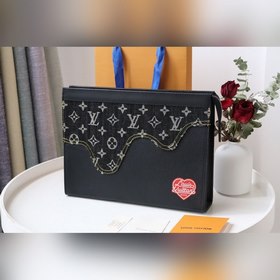 LV Pochette Voyage клатч, модель M45961, деним Эта сумка Pochett