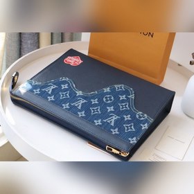 LV Pochette Voyage клатч, модель M45961, джинсовая ткань Эта сум