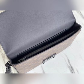 LV Модель M80560 S Lock 4A Сумка Сумка S Lock 4A изготовлена из 