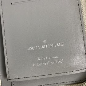 LV Модель M80808 Серебристый зеркальный кошелек с одной молнией С
