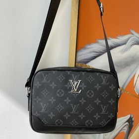 Мужская сумка через плечо LV, итальянская телячья кожа, модель： 8