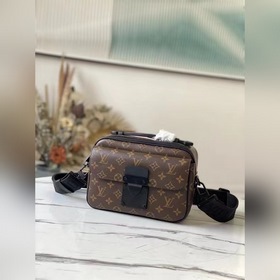LV S Lock Почтовая сумка Модель M45806 Черный  Эта сумка-почтал