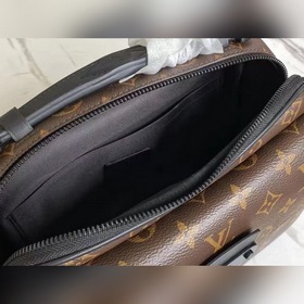LV S Lock Почтовая сумка Модель M45806 Черный  Эта сумка-почтал