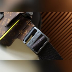 LV S Lock Sling сумка через плечо, сумка на грудь Новая сумка S 