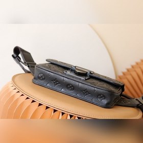 LV S Lock Sling Сумка через плечо Нагрудная сумка Модель M58487