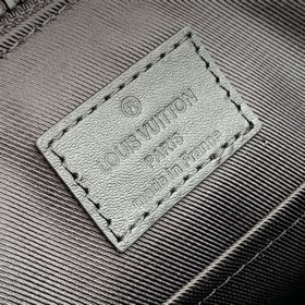 Сумка LV City Keepall через плечо, модель M57082 Черная сумка дл