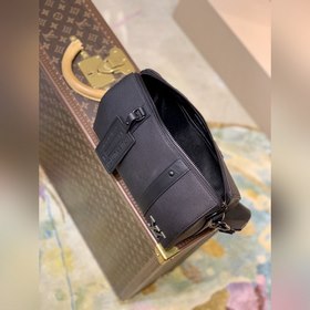Сумка LV City Keepall через плечо, модель M57082 Черная сумка дл