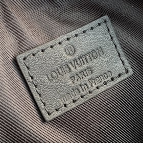 Сумка LV Keepall XS через плечо, модель M57083 Louis Vuitton пред