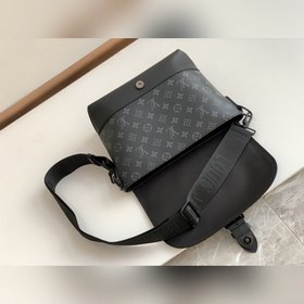Сумка LV Postman через плечо, модель M45911 Эта сумка-почтальон 