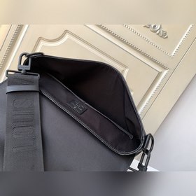 Сумка LV Postman через плечо, модель M45911 Эта сумка-почтальон 