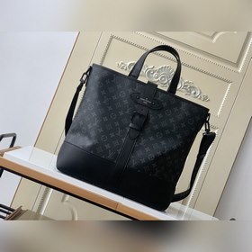 LV  Сумка Saumur Модель M45914 Сумка Saumur, вдохновленная куль