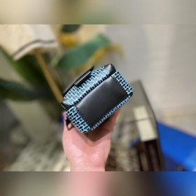 LV &nbsp;FLAP DOUBLE Чехол для мобильного телефона Модель M81