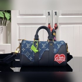 Сумка LV KEEPALL XS через плечо Раннее весна 2022 года ознаменов