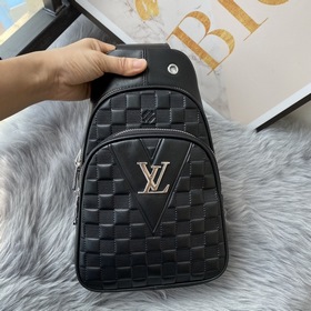 Мужская сумка LV из телячьей кожи, модель： 710 Изготовлена из ита