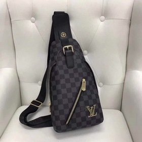 Мужская сумка LV из кожи первого слоя, модель 515-4 Изготовлена