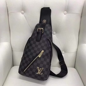Мужская сумка LV из кожи первого слоя, модель 515-4 Изготовлена