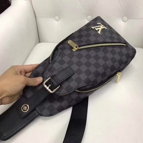 Мужская сумка LV из кожи первого слоя, модель 515-4 Изготовлена 
