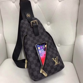 Мужская сумка LV из кожи первого слоя, модель 515-4 Изготовлена 