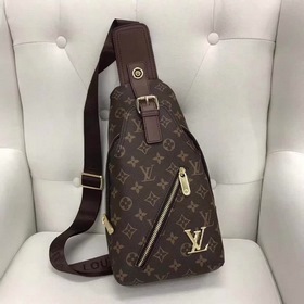 Мужская сумка LV из кожи первого слоя, модель 515-4 Изготовлена