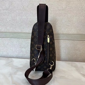 Мужская сумка LV Модель 23344 Кожа очень мягкая, большая вместимо