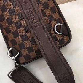 Мужская сумка LV Модель 28996 Кожа очень мягкая, большая вместим