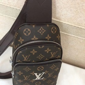 Мужская сумка LV  Модель 28996 Кожа очень мягкая, большой объем