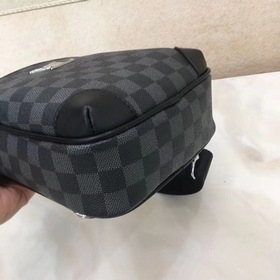 Мужская сумка LV  Модель 28996 Кожа очень мягкая, большой объем