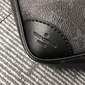 LV Модель M59338 Капсульная коллекция Louis Vuitton Нагрудная 