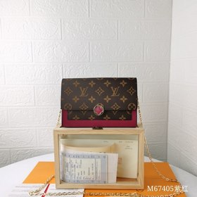 LV Модель M67405 Кошелек FLORE с цепочкой Этот кошелек на цепочке